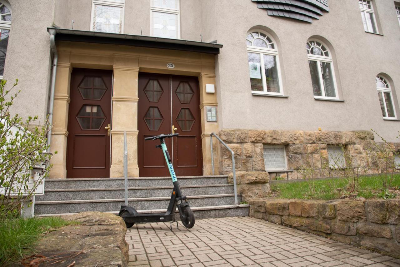 Kassberg Apartment Im Retro-Stil / Netflix & Wifi 开姆尼茨 外观 照片